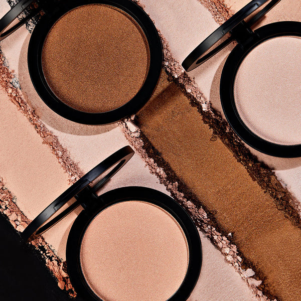 Youngblood - Light Reflectig ighligterHighlighter met Lichtreflectie - Beauty Junkies