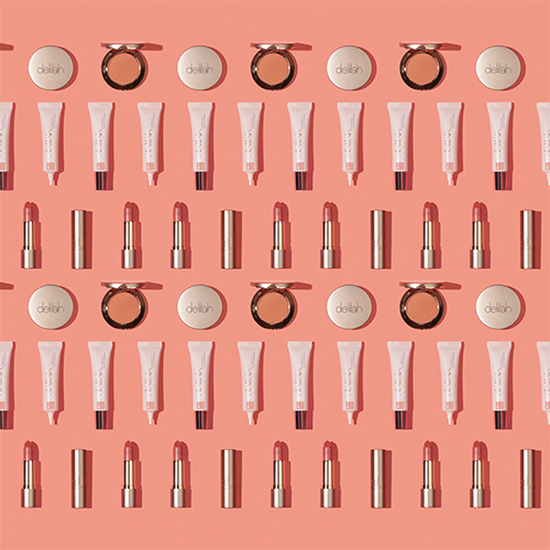 Delilah cosmetics - Illuminating Blush Lustre - Blush & Highlighter in één