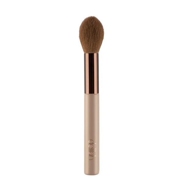 Delilah Cosmetics - Finishing Brush New