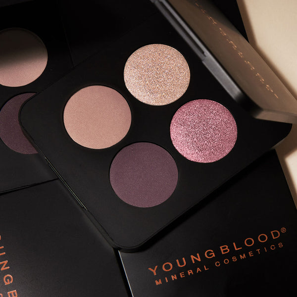 Youngblood - Pressed Eyeshadow Quad - Vier oogschaduwen in box met spiegel - Rijke pigment - Beauty Junkies
