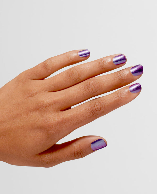 OPI Infinite Shine - Purple Reign - Gel-look Nagellak
