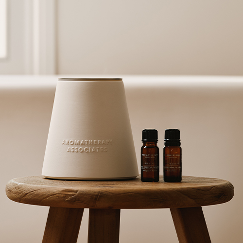 Aromatherapy Associates - 
The Atomiser Connect - Beauty Junkies