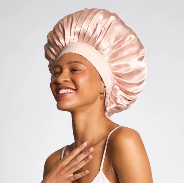 Kitsch Verstelbare Oversized Satijnen Bonnet – Blush