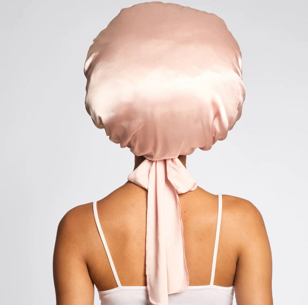 Kitsch Verstelbare Oversized Satijnen Bonnet – Blush