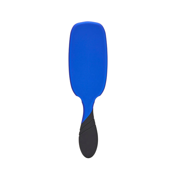 De WetBrush Shine Enhancer zorgt voor glanzend haar, ontwart pijnloos en verspreidt natuurlijke oliën van wortel tot punt.