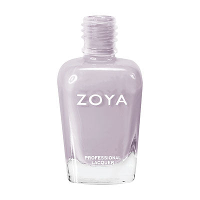 Nagellakflesje van Zoya Megan – taupegrijze crèmelak met neutrale ondertoon