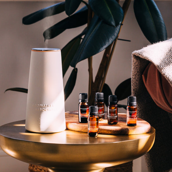 Aromatherapy Associates - Pure Essential Oil Blend - De-Stress - Beauty Junkies