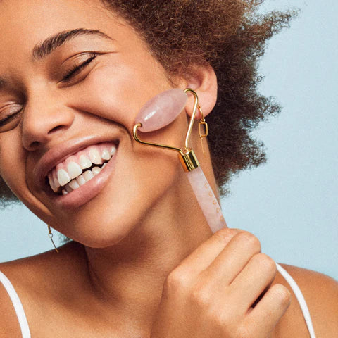 The Coucou Club - Rose Quartz Roller - Beauty Junkies Store