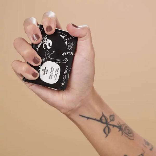 Absolution Cosmetics - Le Savon Noir (zeep) - Zowel gezicht als lichaam - Normaal tot vette huid - Beauty Junkies