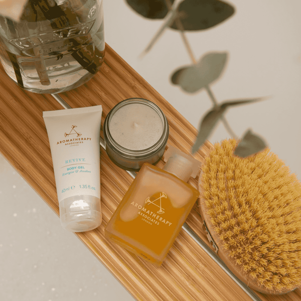 Aromatherapy Associates- Revive & Tone Gift Set - Beauty Junkies