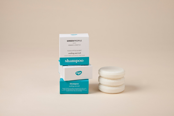 Green People - Eucalyptus & Mint Anti-Dandruff Shampoo Bar - Beauty Junkies