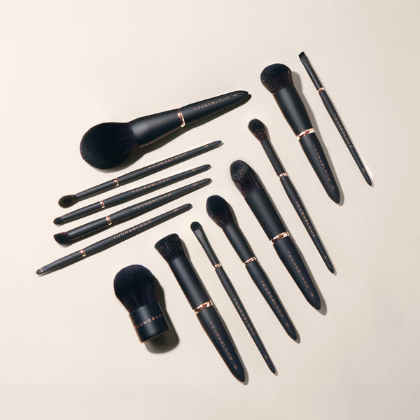 Youngblood Cosmetics -  Powder Brush - Beauty Junkies