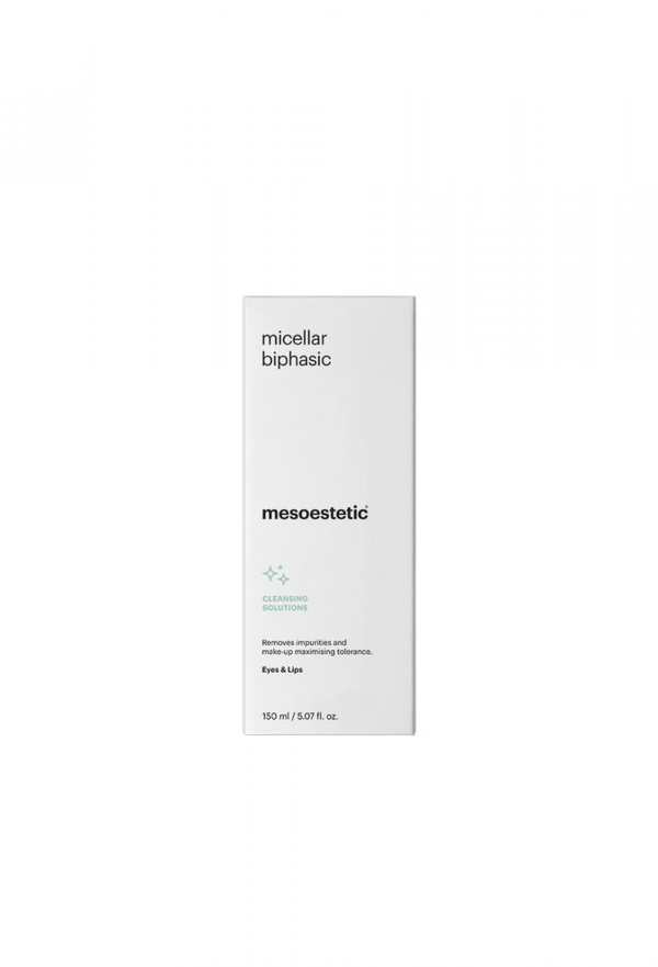 Mesoestetic® Micellar Biphasic Make-up Remover in een elegante flacon, ontworpen voor gevoelige huid rond ogen en lippen. Verwijdert moeiteloos make-up zonder vetresten
