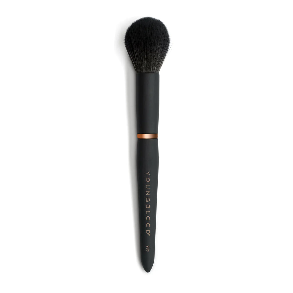 Youngblood Cosmetics  - Cheek Luxe Brush (YBB5) - Contour- en Blush  borstel - Beauty Junkies