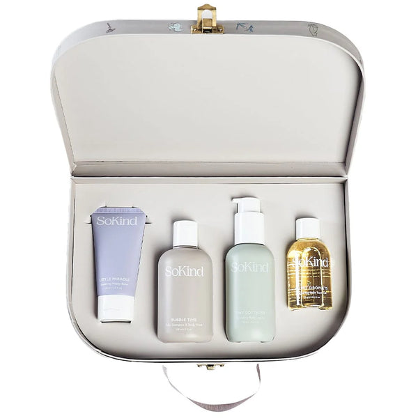 So Kind - Baby Verzorgingspakket Dear Baby - Cadeauset met Koffer - Beauty Junkies